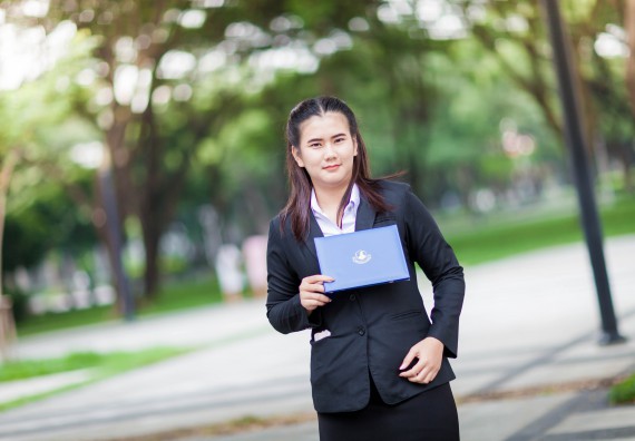 ภาพกิจกรรม คณะวิทยาศาสตร์และเทคโนโลยี เข้าร่วมพิธีมอบรางวัลยอดเยี่ยม ทุนการศึกษาบุคคลและองค์กรดีเด่นทางวิทยาศาสตร์ ครั้งที่ 51 ประจำปี 2561