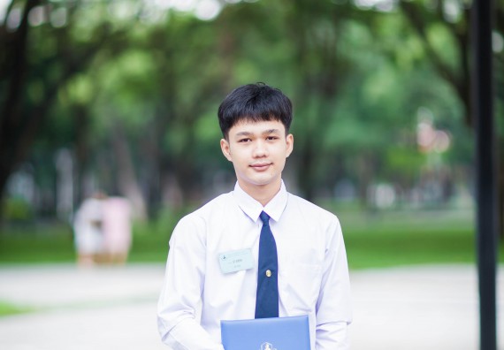 ภาพกิจกรรม คณะวิทยาศาสตร์และเทคโนโลยี เข้าร่วมพิธีมอบรางวัลยอดเยี่ยม ทุนการศึกษาบุคคลและองค์กรดีเด่นทางวิทยาศาสตร์ ครั้งที่ 51 ประจำปี 2561