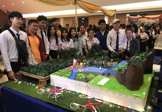 ภาพกิจกรรม คณะวิทยาศาสตร์และเทคโนโลยี เข้าร่วมงานนิทรรศการราชภัฏกำแพงเพชรวิชาการ ครั้งที่ 15 