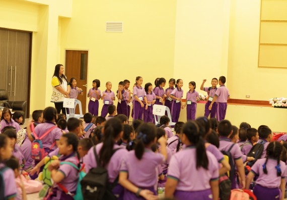 ภาพกิจกรรม คณะวิทยาศาสตร์และเทคโนโลยี จัดค่ายวิทยาศาสตร์โรงเรียนสาธิตฯ