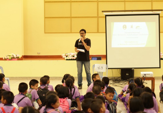 ภาพกิจกรรม คณะวิทยาศาสตร์และเทคโนโลยี จัดค่ายวิทยาศาสตร์โรงเรียนสาธิตฯ