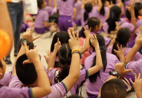 ภาพกิจกรรม คณะวิทยาศาสตร์และเทคโนโลยี จัดค่ายวิทยาศาสตร์โรงเรียนสาธิตฯ