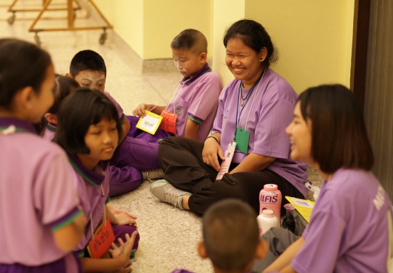 ภาพกิจกรรม คณะวิทยาศาสตร์และเทคโนโลยี จัดค่ายวิทยาศาสตร์โรงเรียนสาธิตฯ