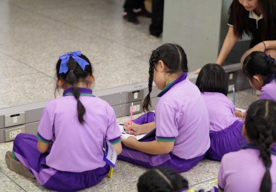 ภาพกิจกรรม คณะวิทยาศาสตร์และเทคโนโลยี จัดค่ายวิทยาศาสตร์โรงเรียนสาธิตฯ