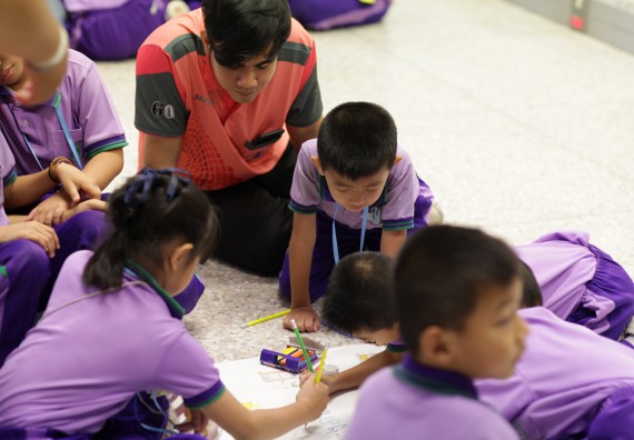 ภาพกิจกรรม คณะวิทยาศาสตร์และเทคโนโลยี จัดค่ายวิทยาศาสตร์โรงเรียนสาธิตฯ