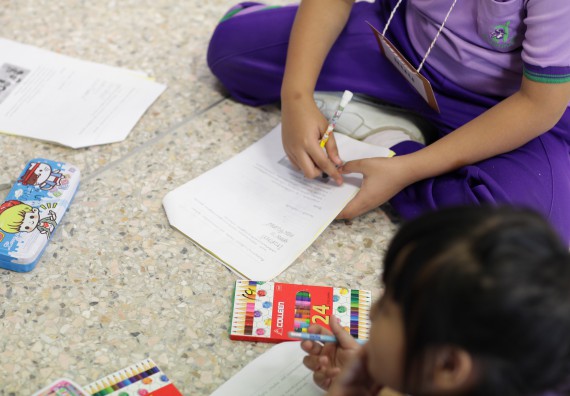 ภาพกิจกรรม คณะวิทยาศาสตร์และเทคโนโลยี จัดค่ายวิทยาศาสตร์โรงเรียนสาธิตฯ