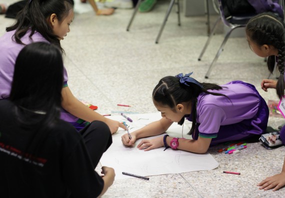 ภาพกิจกรรม คณะวิทยาศาสตร์และเทคโนโลยี จัดค่ายวิทยาศาสตร์โรงเรียนสาธิตฯ