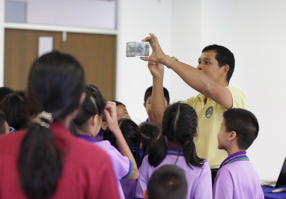 ภาพกิจกรรม คณะวิทยาศาสตร์และเทคโนโลยี จัดค่ายวิทยาศาสตร์โรงเรียนสาธิตฯ