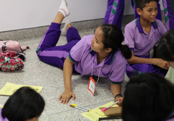 ภาพกิจกรรม คณะวิทยาศาสตร์และเทคโนโลยี จัดค่ายวิทยาศาสตร์โรงเรียนสาธิตฯ