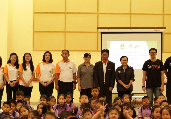 ภาพกิจกรรม คณะวิทยาศาสตร์และเทคโนโลยี จัดค่ายวิทยาศาสตร์โรงเรียนสาธิตฯ