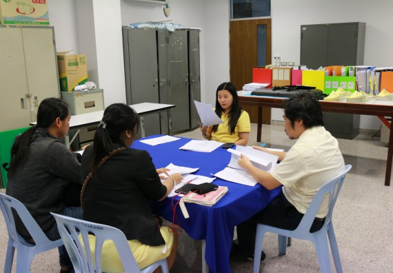 ภาพกิจกรรม คณะวิทยาศาสตร์และเทคโนโลยี ประชุมการพิจารณาทุนสนับสนุนการทำผลงานวิจัยคณะวิทยาศาสตร์และเทคโนโลยี