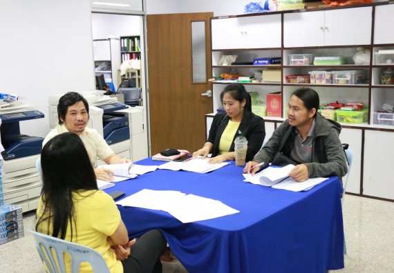 ภาพกิจกรรม คณะวิทยาศาสตร์และเทคโนโลยี ประชุมการพิจารณาทุนสนับสนุนการทำผลงานวิจัยคณะวิทยาศาสตร์และเทคโนโลยี