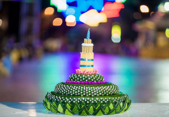 ภาพกิจกรรม สโมสรนักศึกษา เข้าร่วมงานราชภัฏลอยกระทงวิถีไทย ห่มสไบไร้โฟม