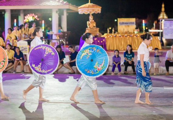 ภาพกิจกรรม สโมสรนักศึกษา เข้าร่วมงานราชภัฏลอยกระทงวิถีไทย ห่มสไบไร้โฟม