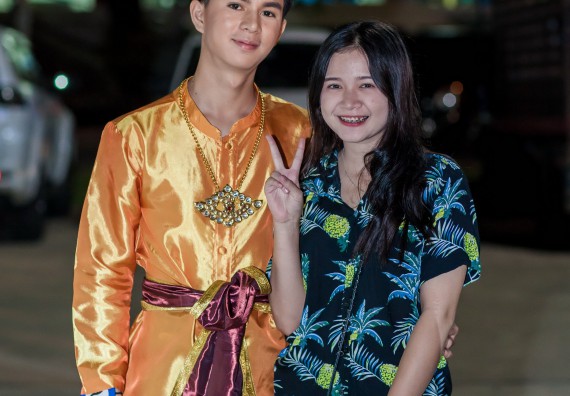 ภาพกิจกรรม สโมสรนักศึกษา เข้าร่วมงานราชภัฏลอยกระทงวิถีไทย ห่มสไบไร้โฟม