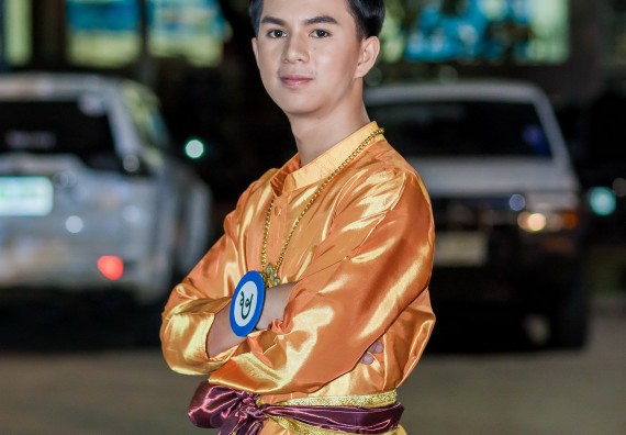 ภาพกิจกรรม สโมสรนักศึกษา เข้าร่วมงานราชภัฏลอยกระทงวิถีไทย ห่มสไบไร้โฟม