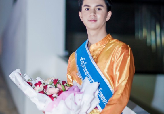 ภาพกิจกรรม สโมสรนักศึกษา เข้าร่วมงานราชภัฏลอยกระทงวิถีไทย ห่มสไบไร้โฟม