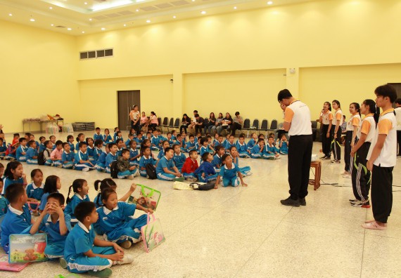 ภาพกิจกรรม คณะวิทยาศาสตร์และเทคโนโลยี จัดกิจกรรมโครงการฝึกทักษะการเรียนรู้ค่ายวิทยาศาสตร์