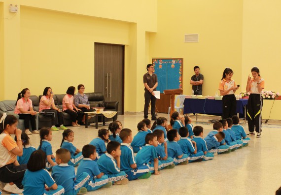 ภาพกิจกรรม คณะวิทยาศาสตร์และเทคโนโลยี จัดกิจกรรมโครงการฝึกทักษะการเรียนรู้ค่ายวิทยาศาสตร์