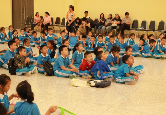 ภาพกิจกรรม คณะวิทยาศาสตร์และเทคโนโลยี จัดกิจกรรมโครงการฝึกทักษะการเรียนรู้ค่ายวิทยาศาสตร์