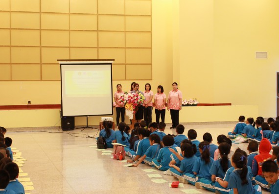 ภาพกิจกรรม คณะวิทยาศาสตร์และเทคโนโลยี จัดกิจกรรมโครงการฝึกทักษะการเรียนรู้ค่ายวิทยาศาสตร์