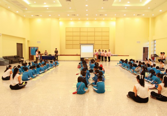 ภาพกิจกรรม คณะวิทยาศาสตร์และเทคโนโลยี จัดกิจกรรมโครงการฝึกทักษะการเรียนรู้ค่ายวิทยาศาสตร์