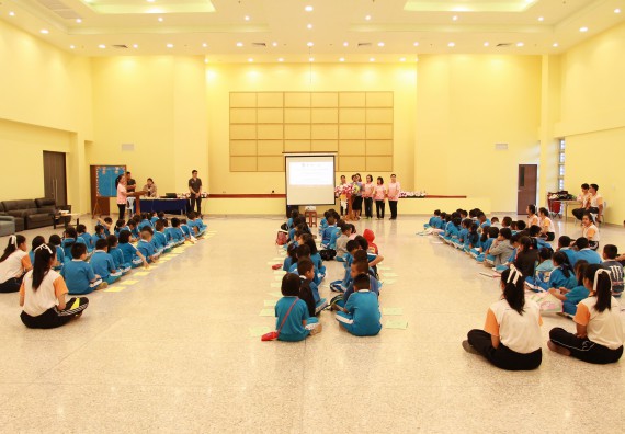 ภาพกิจกรรม คณะวิทยาศาสตร์และเทคโนโลยี จัดกิจกรรมโครงการฝึกทักษะการเรียนรู้ค่ายวิทยาศาสตร์