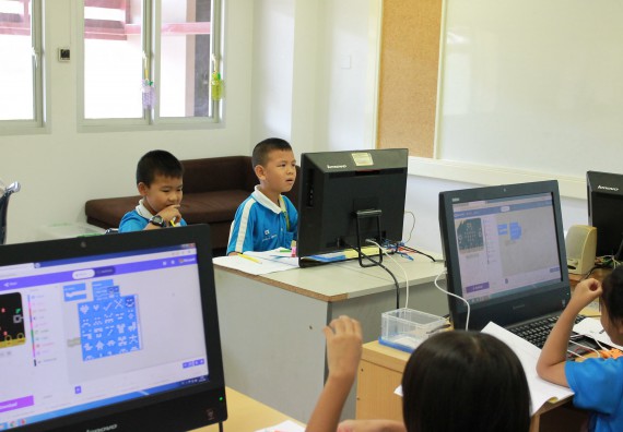 ภาพกิจกรรม คณะวิทยาศาสตร์และเทคโนโลยี จัดกิจกรรมโครงการฝึกทักษะการเรียนรู้ค่ายวิทยาศาสตร์