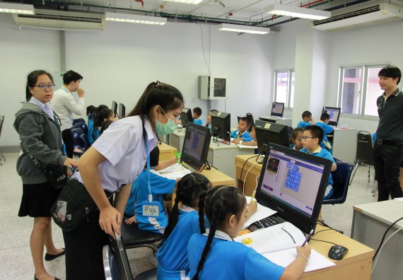 ภาพกิจกรรม คณะวิทยาศาสตร์และเทคโนโลยี จัดกิจกรรมโครงการฝึกทักษะการเรียนรู้ค่ายวิทยาศาสตร์