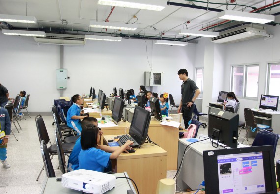 ภาพกิจกรรม คณะวิทยาศาสตร์และเทคโนโลยี จัดกิจกรรมโครงการฝึกทักษะการเรียนรู้ค่ายวิทยาศาสตร์