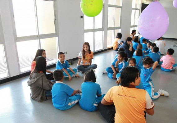 ภาพกิจกรรม คณะวิทยาศาสตร์และเทคโนโลยี จัดกิจกรรมโครงการฝึกทักษะการเรียนรู้ค่ายวิทยาศาสตร์