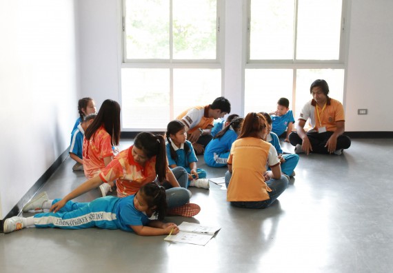 ภาพกิจกรรม คณะวิทยาศาสตร์และเทคโนโลยี จัดกิจกรรมโครงการฝึกทักษะการเรียนรู้ค่ายวิทยาศาสตร์