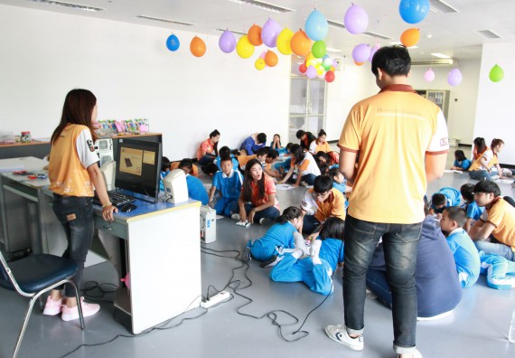 ภาพกิจกรรม คณะวิทยาศาสตร์และเทคโนโลยี จัดกิจกรรมโครงการฝึกทักษะการเรียนรู้ค่ายวิทยาศาสตร์