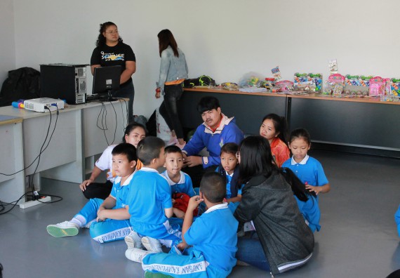 ภาพกิจกรรม คณะวิทยาศาสตร์และเทคโนโลยี จัดกิจกรรมโครงการฝึกทักษะการเรียนรู้ค่ายวิทยาศาสตร์