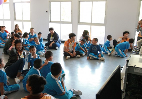 ภาพกิจกรรม คณะวิทยาศาสตร์และเทคโนโลยี จัดกิจกรรมโครงการฝึกทักษะการเรียนรู้ค่ายวิทยาศาสตร์