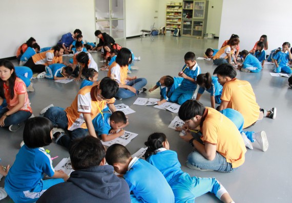 ภาพกิจกรรม คณะวิทยาศาสตร์และเทคโนโลยี จัดกิจกรรมโครงการฝึกทักษะการเรียนรู้ค่ายวิทยาศาสตร์