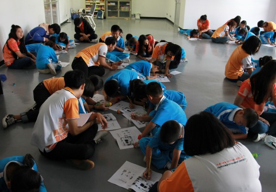 ภาพกิจกรรม คณะวิทยาศาสตร์และเทคโนโลยี จัดกิจกรรมโครงการฝึกทักษะการเรียนรู้ค่ายวิทยาศาสตร์