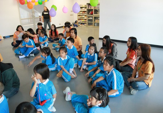 ภาพกิจกรรม คณะวิทยาศาสตร์และเทคโนโลยี จัดกิจกรรมโครงการฝึกทักษะการเรียนรู้ค่ายวิทยาศาสตร์