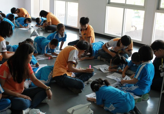 ภาพกิจกรรม คณะวิทยาศาสตร์และเทคโนโลยี จัดกิจกรรมโครงการฝึกทักษะการเรียนรู้ค่ายวิทยาศาสตร์