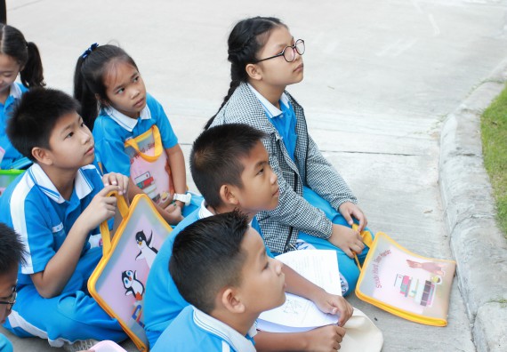 ภาพกิจกรรม คณะวิทยาศาสตร์และเทคโนโลยี จัดกิจกรรมโครงการฝึกทักษะการเรียนรู้ค่ายวิทยาศาสตร์