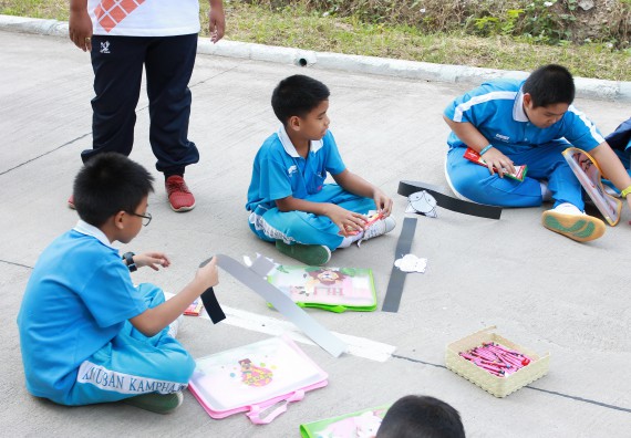 ภาพกิจกรรม คณะวิทยาศาสตร์และเทคโนโลยี จัดกิจกรรมโครงการฝึกทักษะการเรียนรู้ค่ายวิทยาศาสตร์