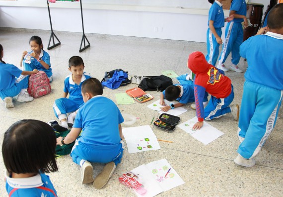 ภาพกิจกรรม คณะวิทยาศาสตร์และเทคโนโลยี จัดกิจกรรมโครงการฝึกทักษะการเรียนรู้ค่ายวิทยาศาสตร์