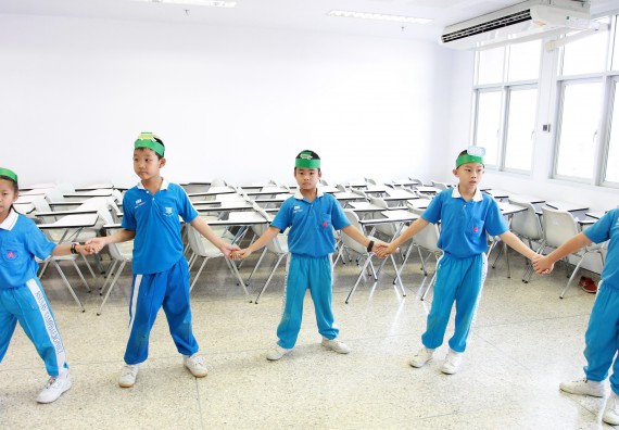 ภาพกิจกรรม คณะวิทยาศาสตร์และเทคโนโลยี จัดกิจกรรมโครงการฝึกทักษะการเรียนรู้ค่ายวิทยาศาสตร์