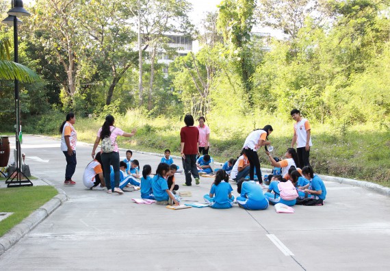 ภาพกิจกรรม คณะวิทยาศาสตร์และเทคโนโลยี จัดกิจกรรมโครงการฝึกทักษะการเรียนรู้ค่ายวิทยาศาสตร์