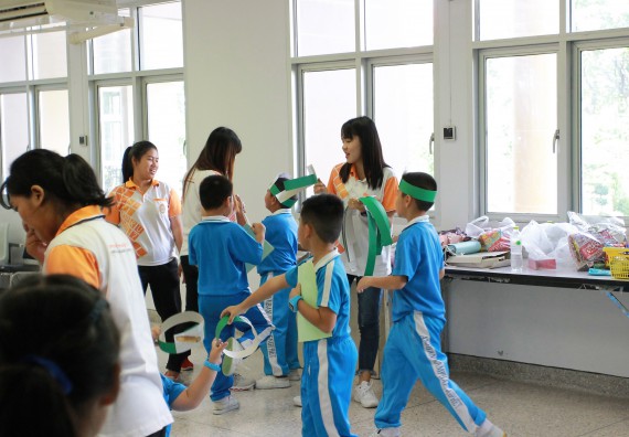 ภาพกิจกรรม คณะวิทยาศาสตร์และเทคโนโลยี จัดกิจกรรมโครงการฝึกทักษะการเรียนรู้ค่ายวิทยาศาสตร์