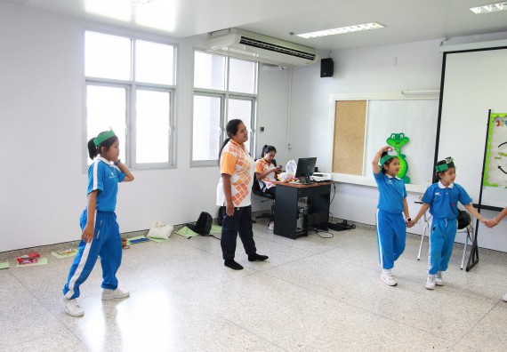 ภาพกิจกรรม คณะวิทยาศาสตร์และเทคโนโลยี จัดกิจกรรมโครงการฝึกทักษะการเรียนรู้ค่ายวิทยาศาสตร์