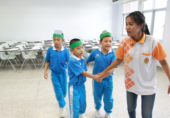 ภาพกิจกรรม คณะวิทยาศาสตร์และเทคโนโลยี จัดกิจกรรมโครงการฝึกทักษะการเรียนรู้ค่ายวิทยาศาสตร์