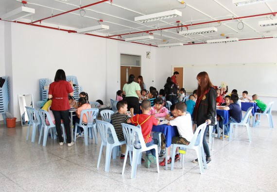 ภาพกิจกรรม คณะวิทยาศาสตร์และเทคโนโลยี จัดกิจกรรมโครงการฝึกทักษะการเรียนรู้ค่ายวิทยาศาสตร์