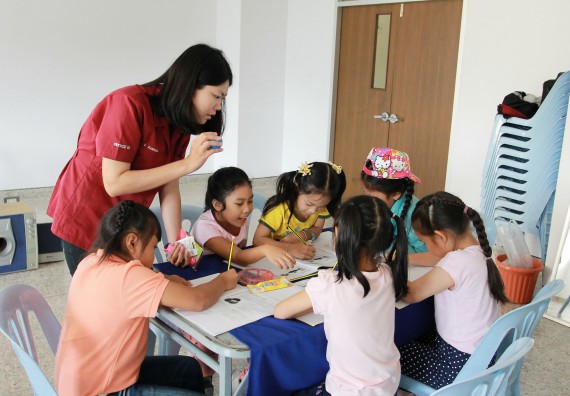 ภาพกิจกรรม คณะวิทยาศาสตร์และเทคโนโลยี จัดกิจกรรมโครงการฝึกทักษะการเรียนรู้ค่ายวิทยาศาสตร์