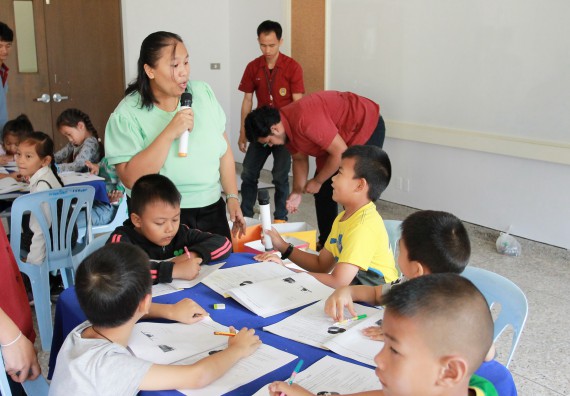 ภาพกิจกรรม คณะวิทยาศาสตร์และเทคโนโลยี จัดกิจกรรมโครงการฝึกทักษะการเรียนรู้ค่ายวิทยาศาสตร์